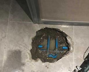 东河阳台漏水维修公司分享下暖气管道漏水的原因有哪些